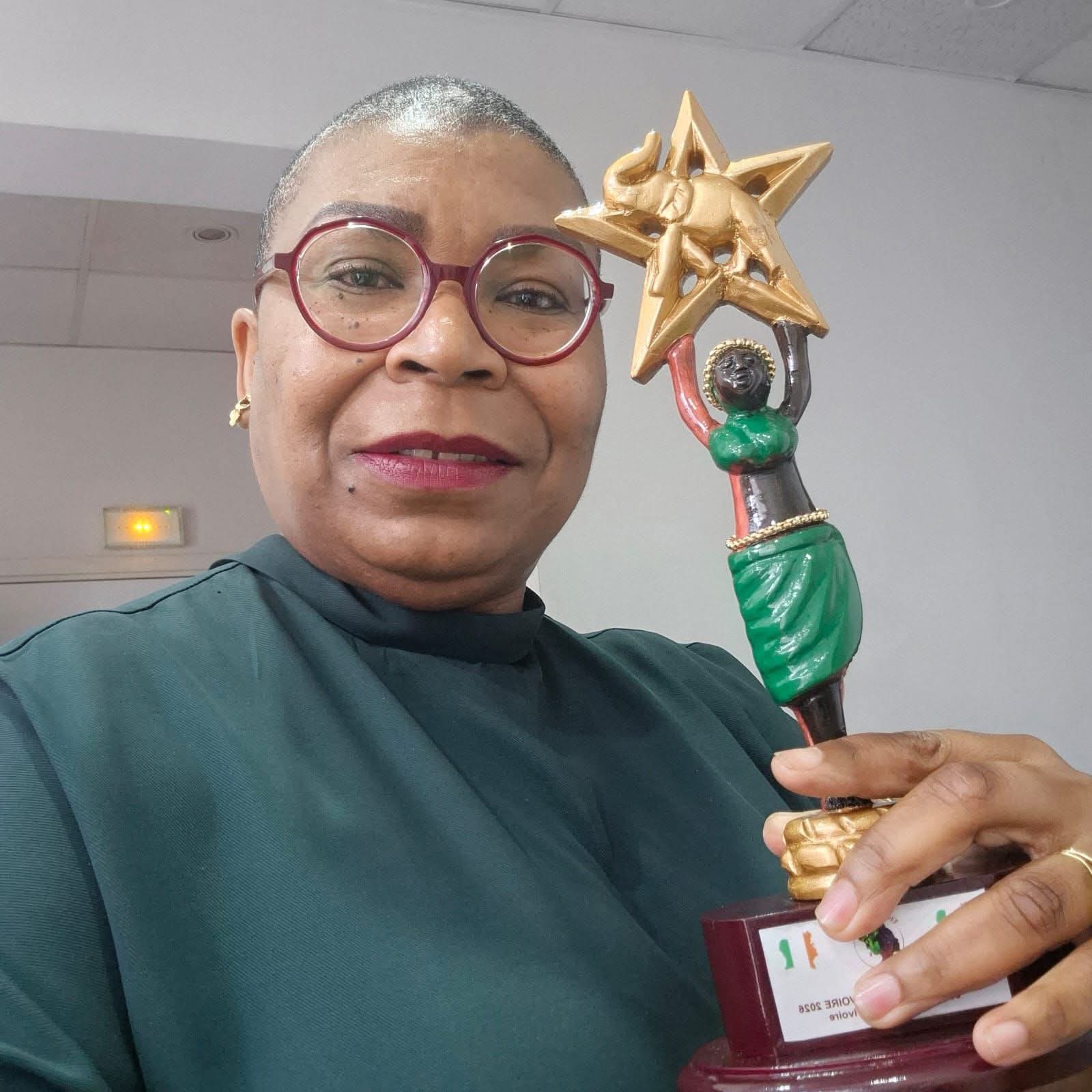 Abidjan: Madame Simbu Gainer distingu&eacute;e par le Troph&eacute;e NYOTA AFRICA &laquo; Ivoire &raquo; 2026